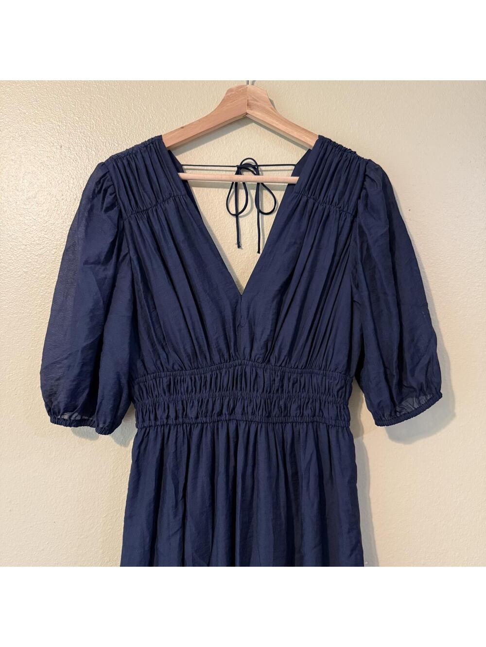 Abercrombie & Fitch Navy V-Neck Puff Sleeve Maxi Dress Size M Petite - Picture 2 of 8